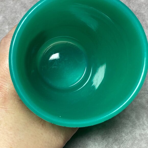 SiliPint Octopus Ink 16Oz Silicone Pint Silicone Reusable Unbreakable Tumbler - Picture 7 of 9